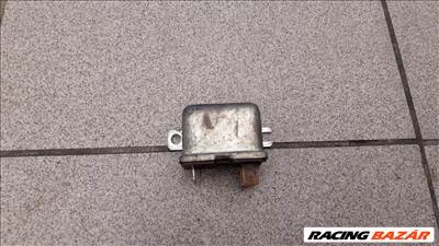 Piaggio Hexagon 2T önindító relé 