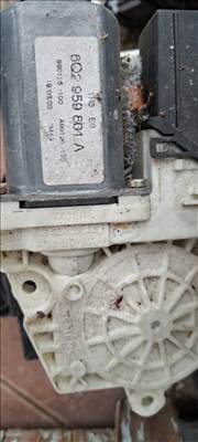 Volkswagen Polo IV jobb első ablakemelő motor  6q0959801a