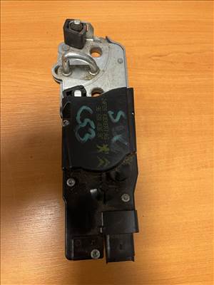 Citroën C5 II Tourer HDi 205 Biturbo FAP csomagtartófedél zár 