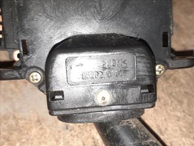 Toyota Carina E Jobb Kormánykapcsoló Ablaktörlő *131474* 95282001