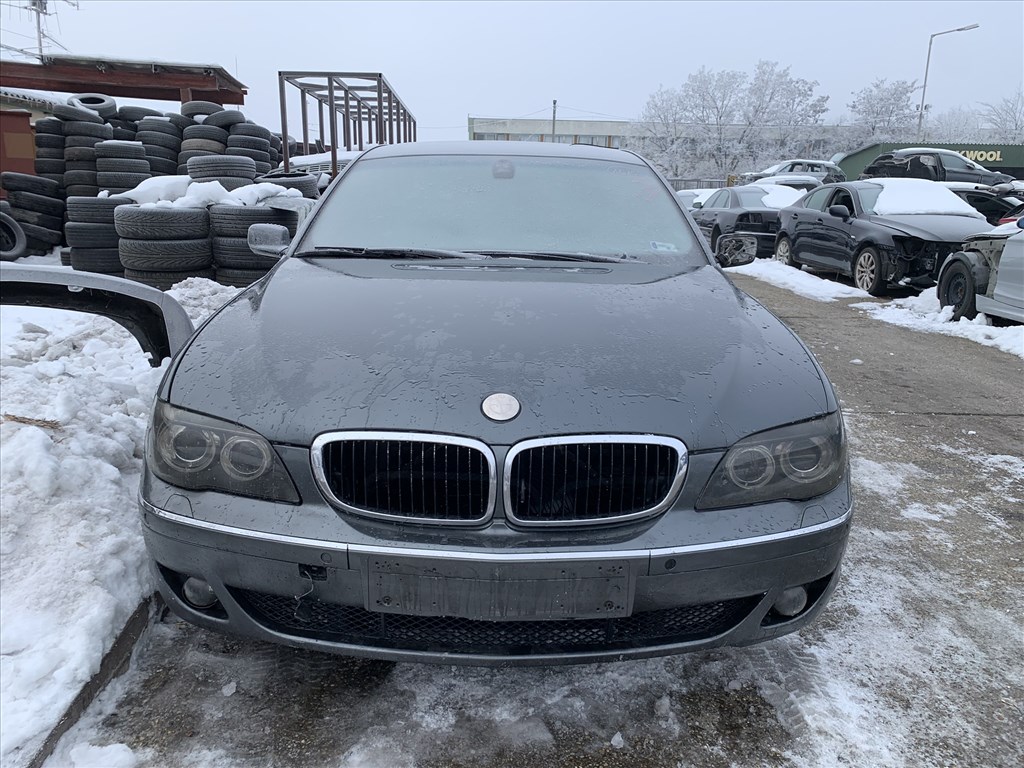 BMW 730 (E65/E66) bontott alkatrészei 2. kép