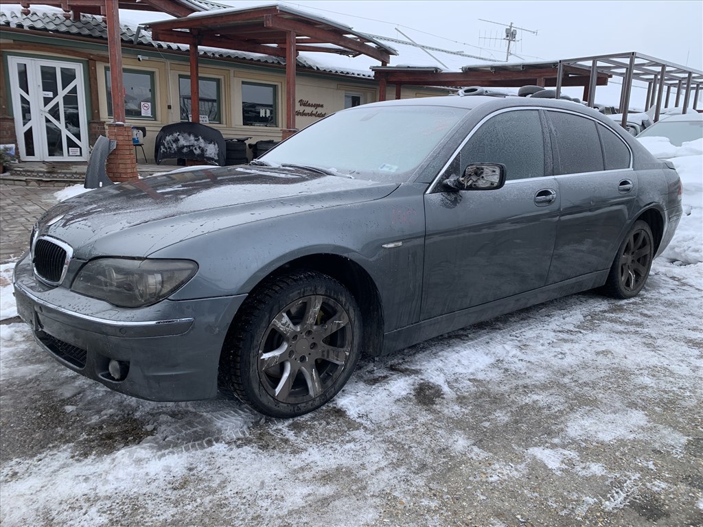 BMW 730 (E65/E66) bontott alkatrészei 4. kép