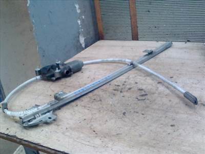 IVECO Daily 2000-2006 35C13 Bal első ablakemelő szerkezet elektromos