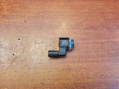 RENAULT CAPTUR II, RENAULT CLIO IV, RENAULT LAGUNA III, RENAULT GRAND SCENIC III, RENAULT MEGANE III Első Tolatóradar Fej