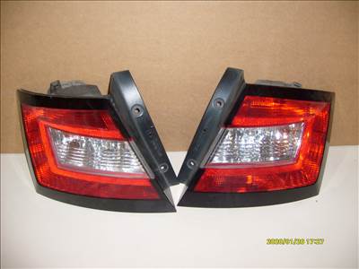  SKODA FABIA III JOBB/BAL HÁTSÓ LÁMPA ELADÓ! 6v6945096