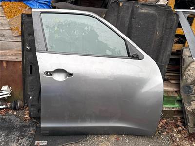  NISSAN JUKE (F15) Jobb első Ajtó (Részeivel)