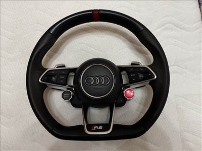 Audi R8 TTRS kormány 