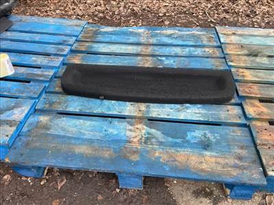 Suzuki Splash SUZUKI SPLASH Kalaptartó