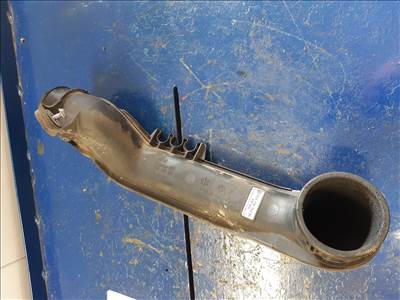 Volkswagen Passat B6 Turbócső / Intercooler Cső