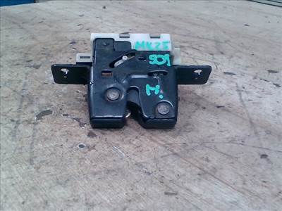 RENAULT MODUS 04.09.01-08.03.31 Csomagtér ajtó zárszerkezet