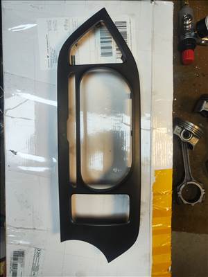 Kia Picanto (TA) Középkonzol keret rádió köré 