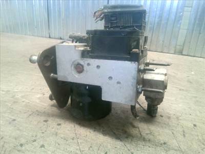 MERCEDES A140 ABS kocka 