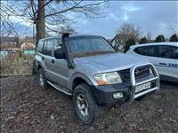 Eladó Mitsubishi Pajero Classic (2477 cm³, 115 PS)