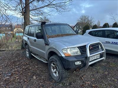 Eladó Mitsubishi Pajero Classic (2477 cm³, 115 PS)