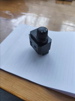 Suzuki Swift tükörállító kapcsoló 