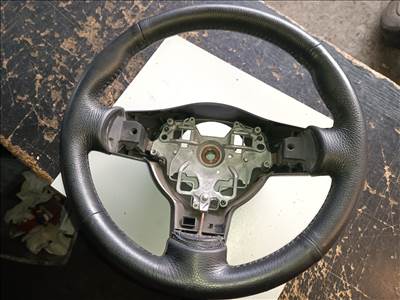 Toyota Corolla E12J kormány 