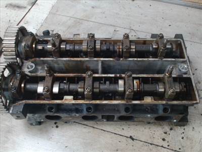 FORD FOCUS 98-04 Hengerfej. benzines