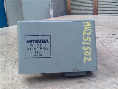 HONDA HR-V 1999.01-2006.01 Ablaktörlő relé