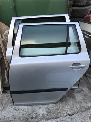 Skoda Octavia II Kombi / bal hátsó ajtó