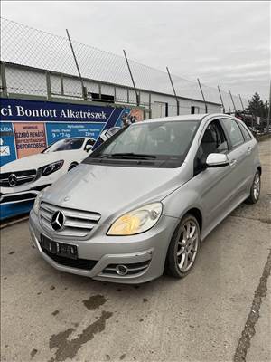 Mercedes B 180 CDI OM640 (W245) bontott alkatrészei