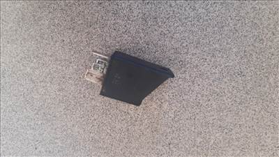 Piaggio Free önindító relé 