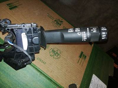 Opel Astra J Jobb Kormánykapcsoló Ablaktörlő *91683*