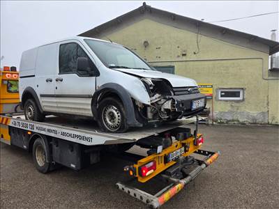 Ford Transit Connect bontásra egyben eladó