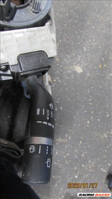 Mazda 3 (BL) jobb kormánykapcsoló (ablaktörlő) (17D682)