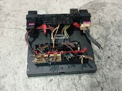 Volkswagen Touran I Biztosítéktábla Utastér *149014* 1k0937049e