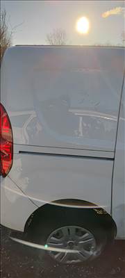 Fiat Doblo III jobb hátsó karosszéria negyed 