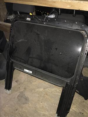 Audi A3 (8P) 3 ajtós / tetőablak 