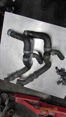 Volkswagen Golf VI 1.6 TDI Hűtőcső 1K0122051HK