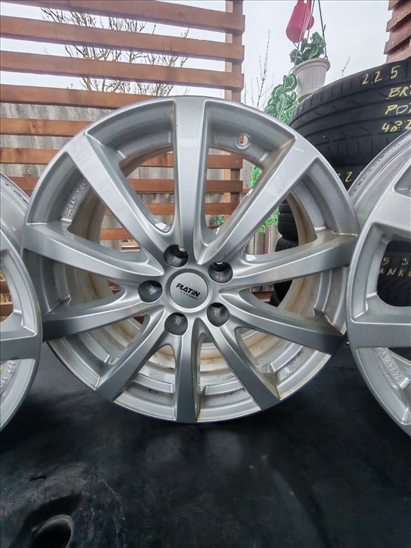  5x112   PLATIN   8J*18"  ET30   AGY 66,5mm    25000Ft/db 4. kép