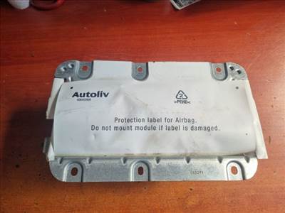 VOLVO V70 Utasoldali Légzsák