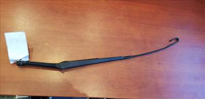 Opel Zafira A jobb első ablaktörlő kar 90582558