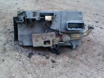 FIAT ULYSSE 02.07- Bal első ajtó zárszerkezet központi záras