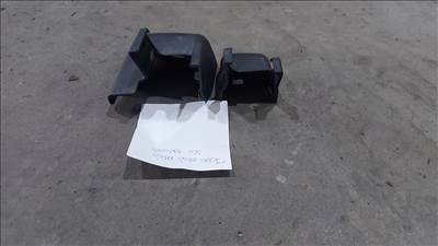 KIA Cee’d Ceed 12- Jobb első anyósülés ülés sín műanyag takaró 0337 88066a2000
