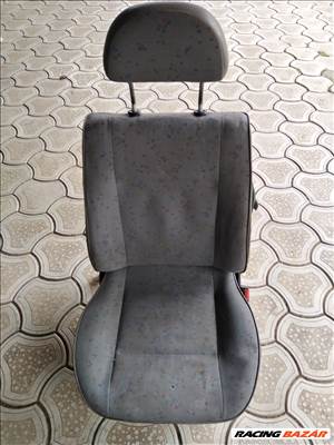 Volkswagen Caddy I VW Caddy I jobb ülés