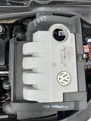 Volkswagen Golf V Motor burkolat BLS BMP BMM
