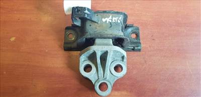 Opel Corsa D váltótartó bak (motorkód: Z13DTH, A13DTR) 13130742