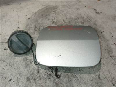 Toyota Avensis (T250) Tanksapka *151318*
