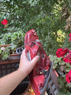 Peugeot 307 CC 135 Hátsó Lámpa  5545674 6644673