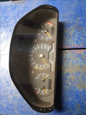 Mercedes C W202 Óraegység / Kilométeróra
