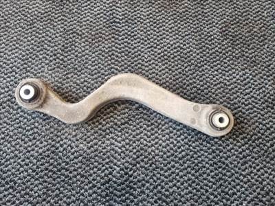 LAND ROVER DISCOVERY SPORT Jobb hátsó Felső Lengőkar