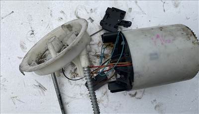 BMW 1-es sorozat E81, E82, E87, E88 Üzemanyag szivattyú