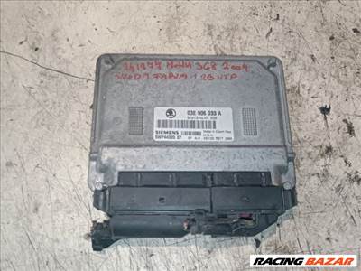 Skoda Fabia I Motorvezérlő *142102* 03e906033a
