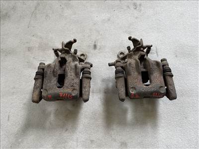 Ford Focus Mk1 gyári bal-jobb hátsó féknyereg fékkengyellel együtt