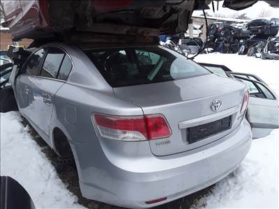 Toyota Avensis (T270) 2.2 D-4D Turbó 