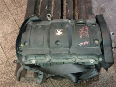 Peugeot 307 Motor (Fűzött blokk hengerfejjel) *152403*