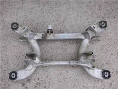 BMW 5-ös sorozat E39 hátsó bölcső 